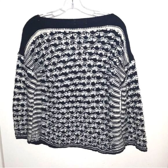 Freeway NWT Navy & White Knit Sweater Top Size Small - Picture 5 of 5